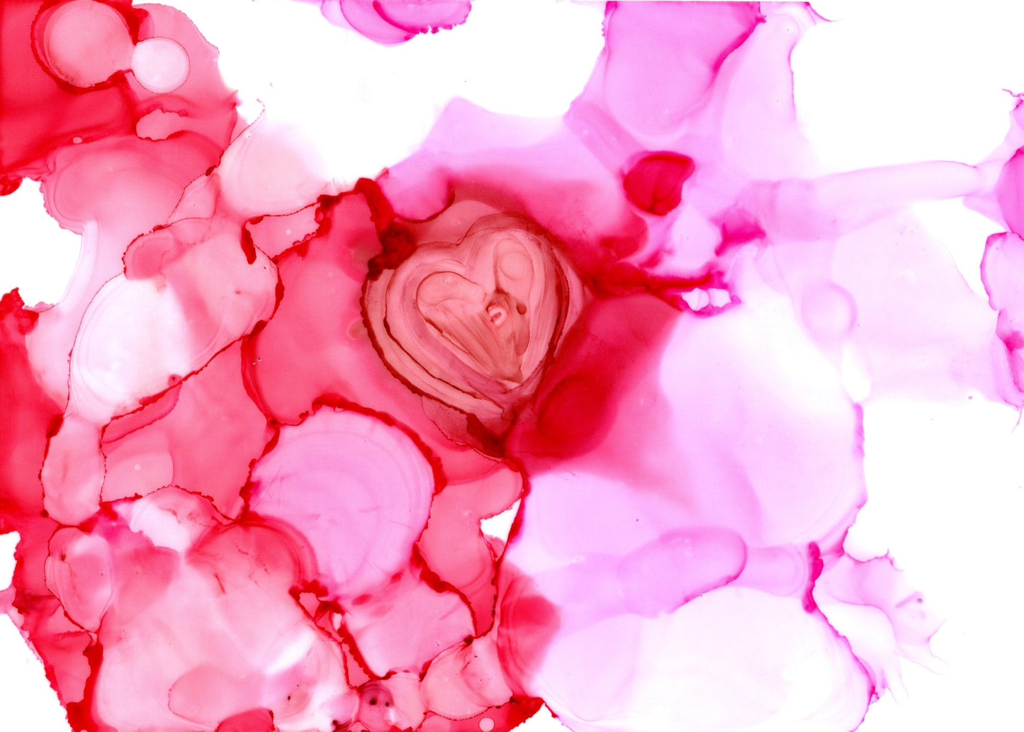 Romantic Alcohol Ink Heart Art Print – Abstract Pink & Red Fluid Painting, Modern Love Wall Decor
